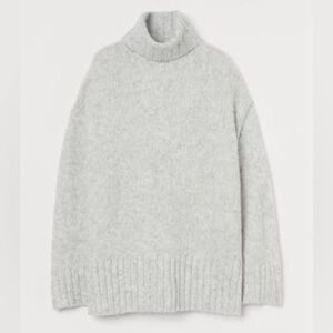 & Other Stories Oversized Turtleneck Sweater Madewell Aritzia zara everlane COS